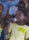 Mmesoma bei ihrem ersten öffentlichen Auftritt